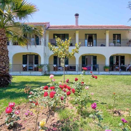 La Casa De Dalia Hotel Lefkímmi Buitenkant foto