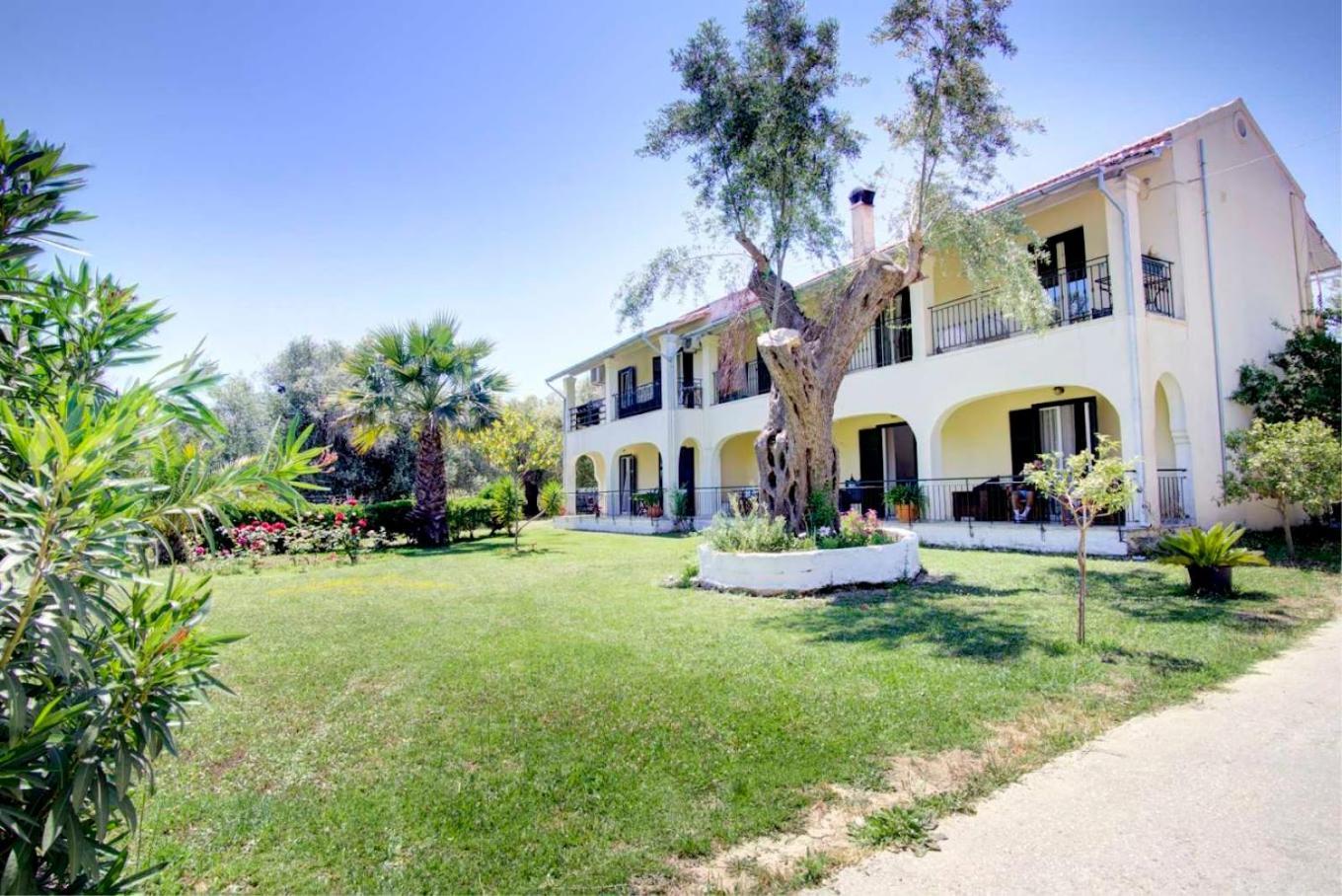 La Casa De Dalia Hotel Lefkímmi Buitenkant foto